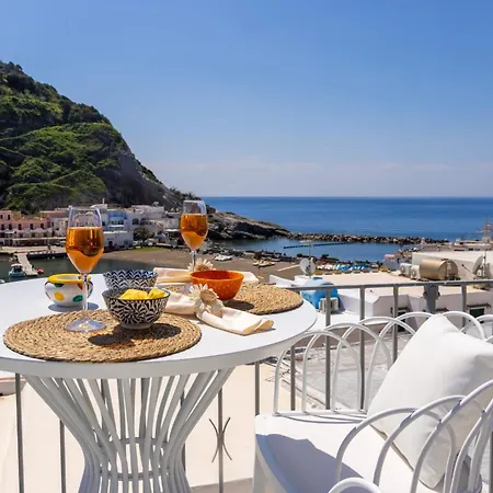 Affittacamere Casa Borgo Sant'angelo 4*